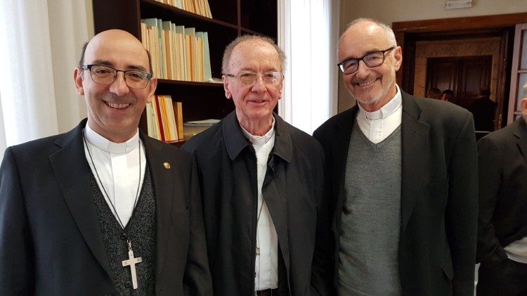 Hummes et secrétaire.jpeg